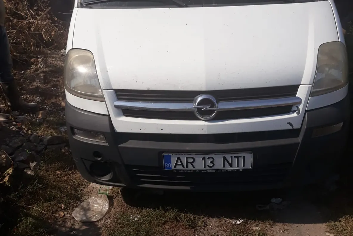 FOTO | Doi şoferi în stare gravă în urma unui accident rutier! A fost solicitat un elicopter SMURD
