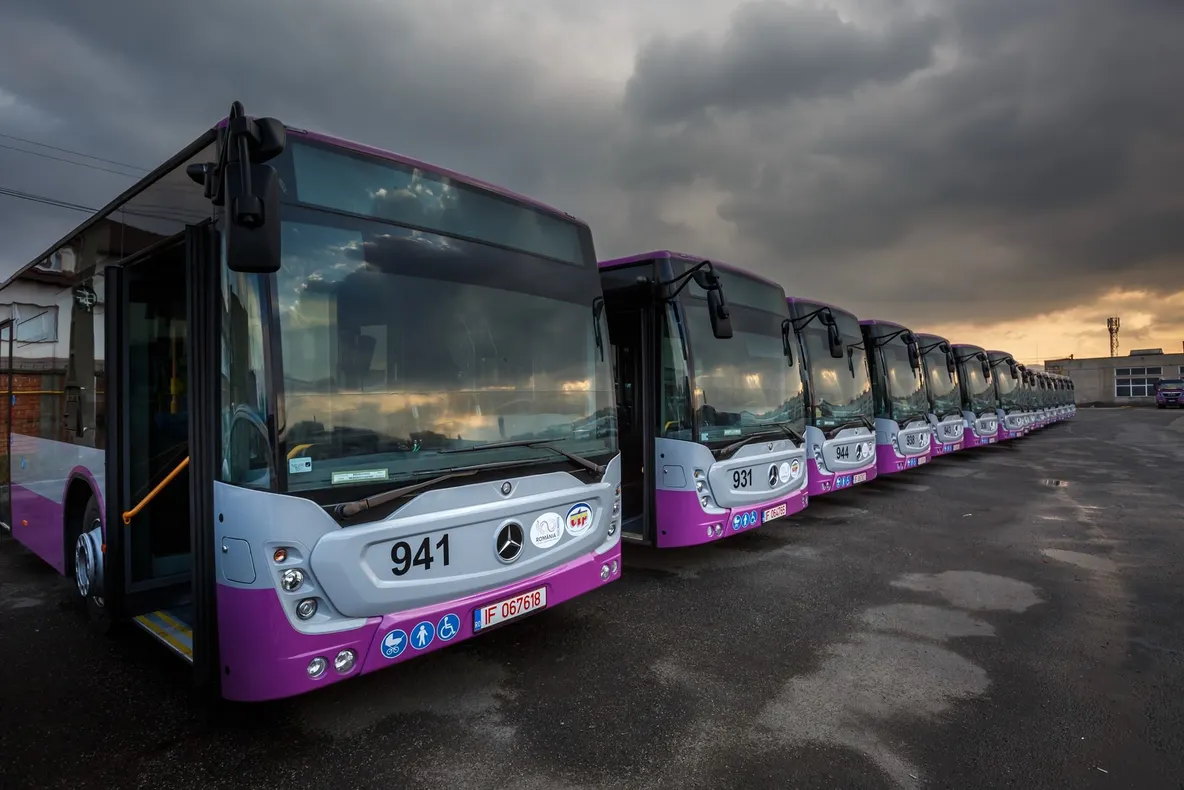 FOTO | Alte 60 de autobuze noi Mercedes pentru transportul public la Cluj-Napoca