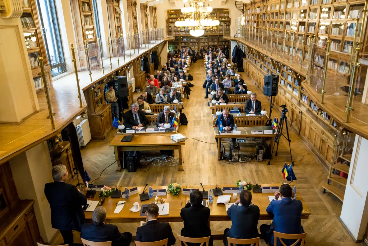 Cele cinci mari universități membre ale Consorțiului Universitaria solicită aplicarea criteriilor calitative, bazate pe rezultatele din clasamentele internaționale de prestigiu, în finanțarea universităților