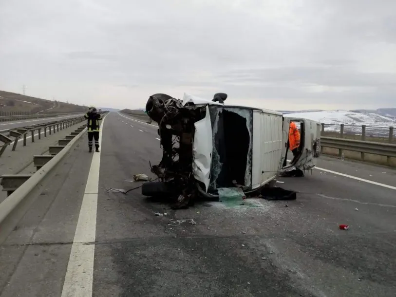 VIDEO | Șoferul care a provocat accidentul de pe Autostrada Transilvania era LIVE pe Facebook