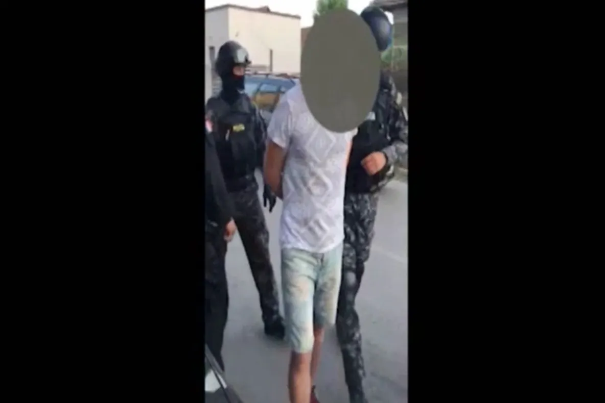 VIDEO | Suporterul care a rănit un jandarm a fost prins! Este cercetat pentru tentativă de omor