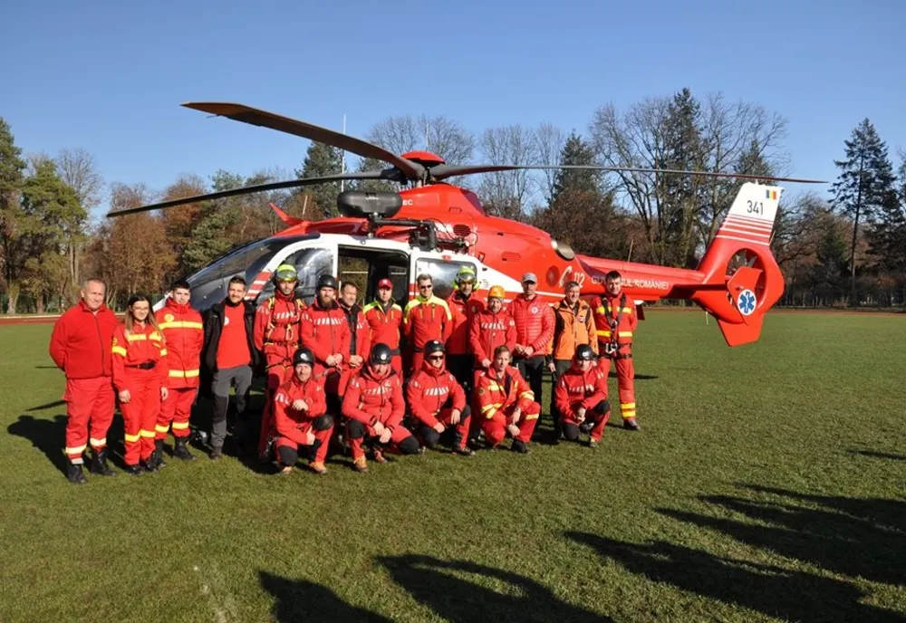 FOTO |  Spectaculos: exercițiu cu evacuare aero derulat de Salvamontul clujean împreună cu SMURD