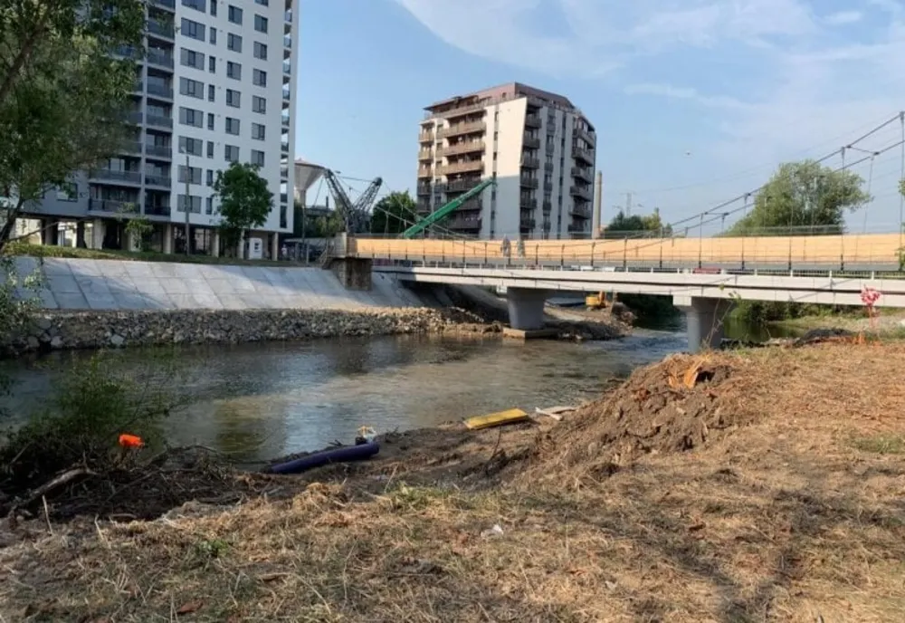 Redeschidere circulație pe podul Porțelanului