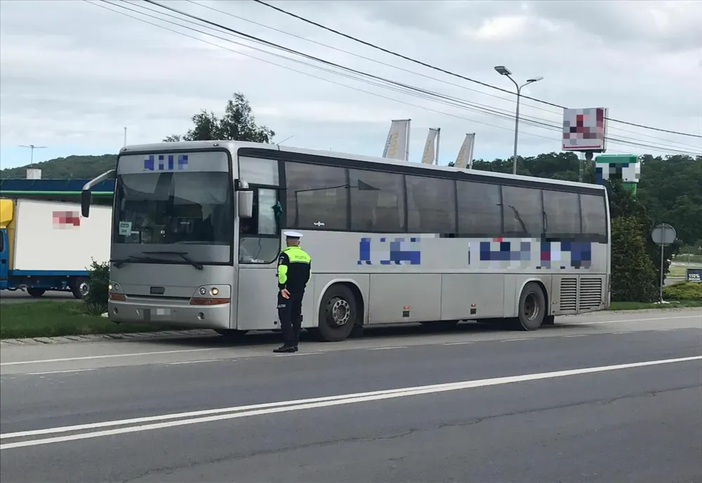Amplă acţiune a poliţiştilor în judeţul Cluj! Au fost aplicate aproape 300 de amenzi într-o singură zi