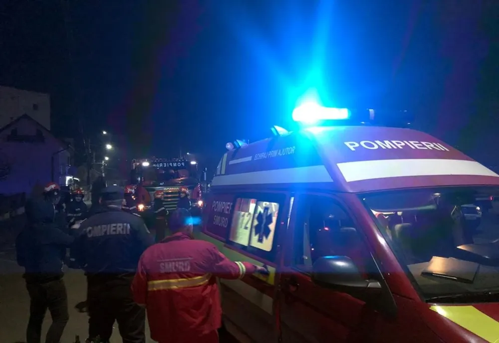 O maşină ar fi căzut în apă în zona Barajului Someșul Cald | Sunt efectuate căutări încă de aseară