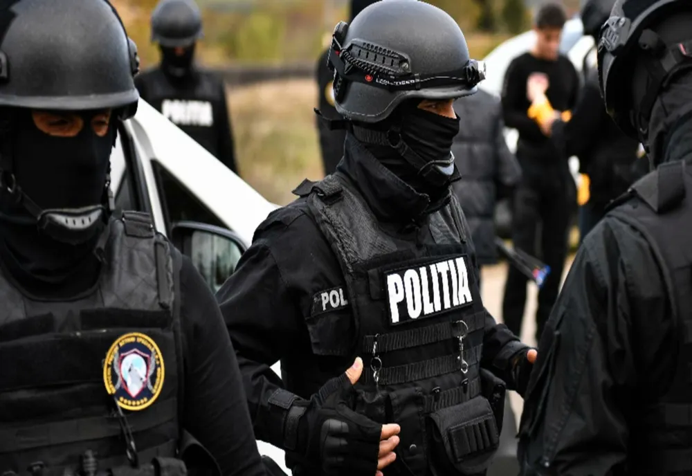 Percheziţii în Cluj, Alba, Sibiu și Ilfov! Patru persoane sunt acuzate că au furat cupru în valoare de 200.000 de euro