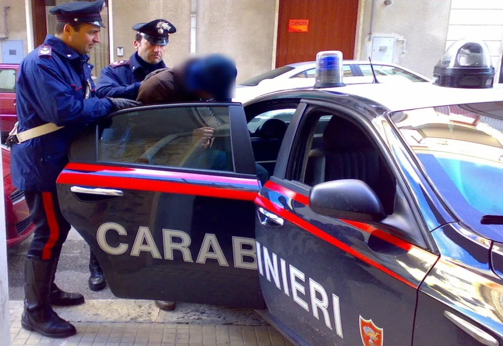 Tânăra din Cluj care a ucis în chinuri un italian a fost condamnată la 23 de ani de închisoare