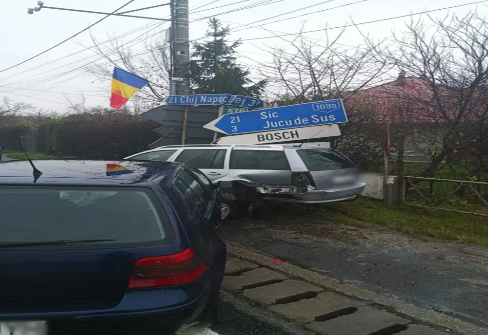 Accident cu 4 maşini pe DN1C în Jucu (FOTO)