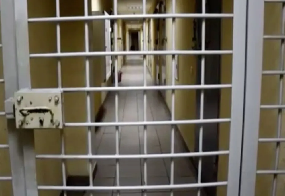 Evadare spectaculoasă din Penitenciarul Rahova. Un condamnat pentru omor a reușit să fugă