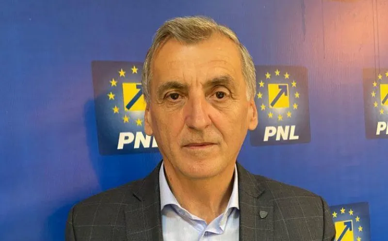Percheziții la Primăria din Dej, activitatea a fost suspendată. Primarul, săltat de mascați