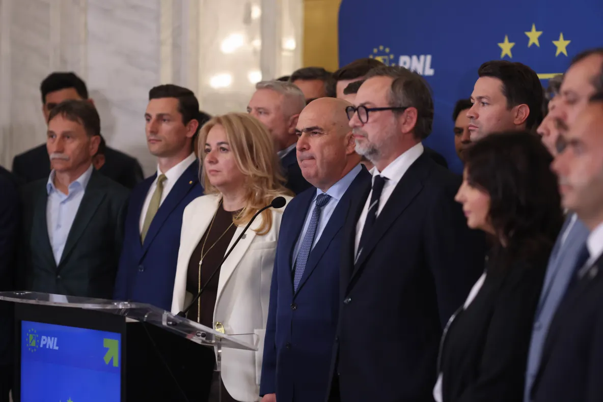 PNL votează sâmbătă poziția față de Guvernul Niculescu, Bolojan propune susținerea