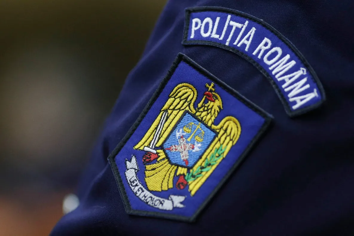 Adolescent reținut în Cluj după ce a distrus dispozitivul de monitorizare electronică