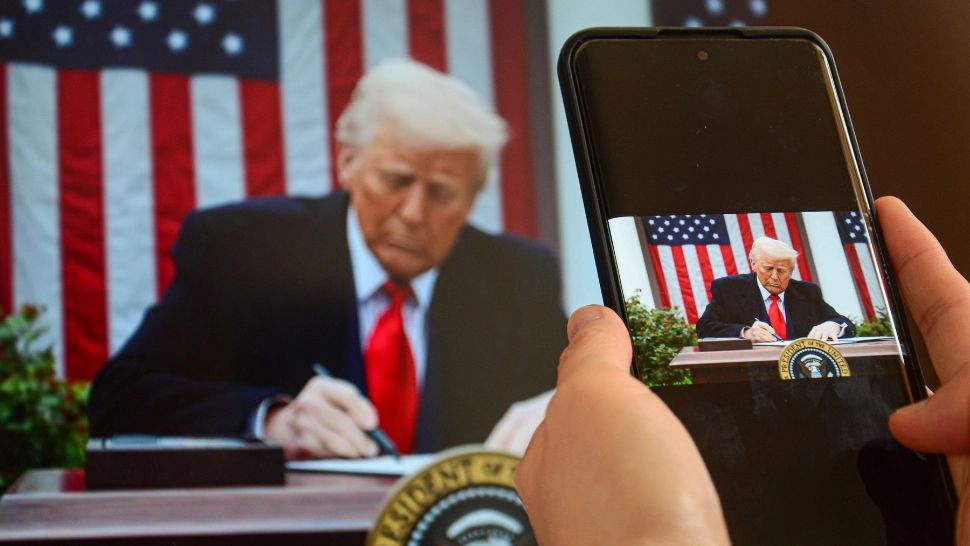 China cere SUA să elimine taxele vamale unilaterale după decizia Curții Supreme