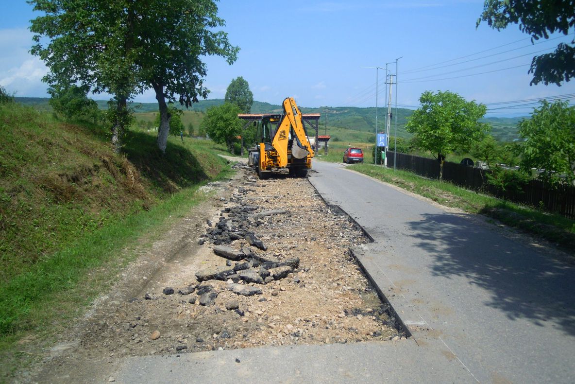 FOTO | Lucrări pe drumul județean Nicula – Sic – Coasta – Vişea