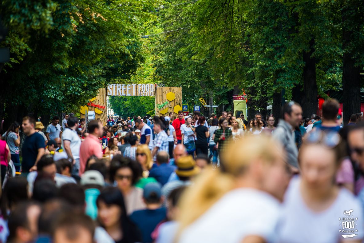 FOTO | Peste 140.000 de participanţi la Street FOOD Festival Cluj-Napoca