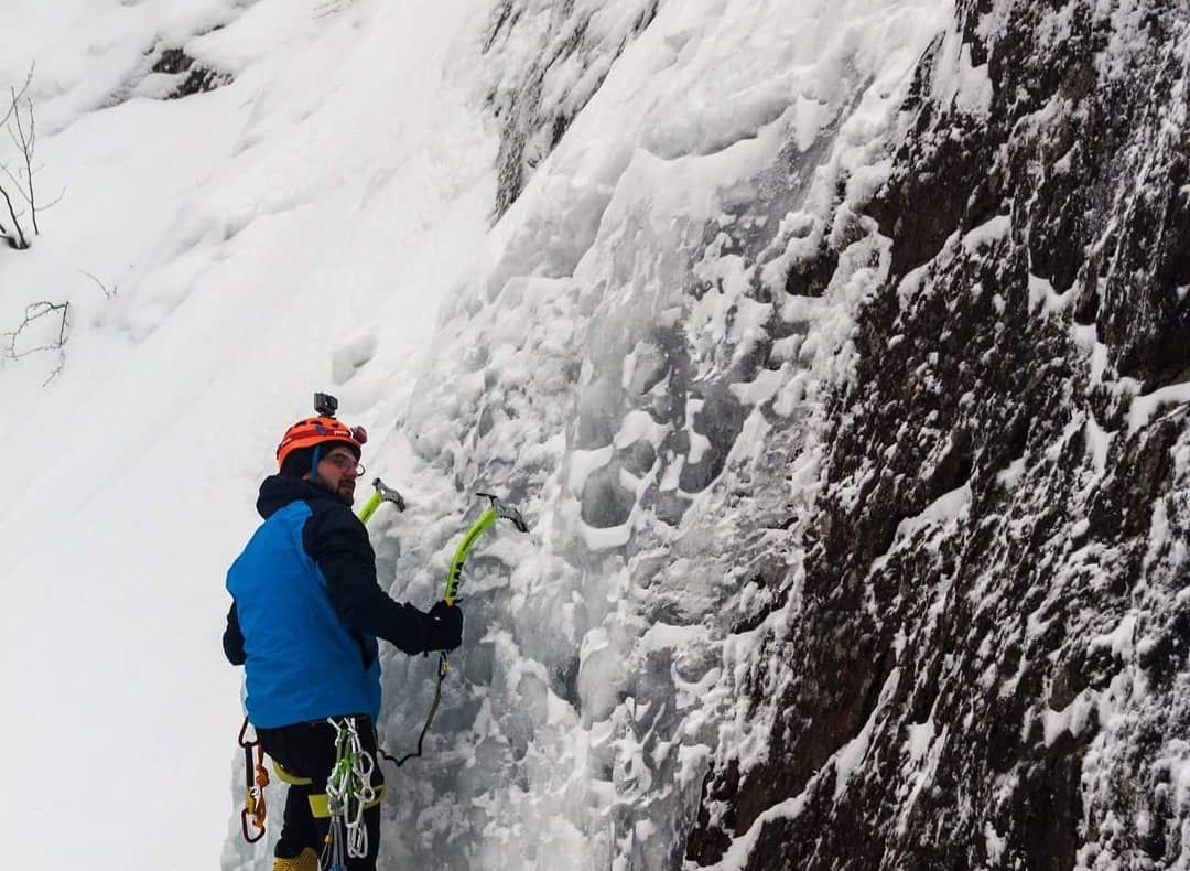 FOTO | Alpinistul clujean Radu Albu a reușit escaladarea Vf. Manaslu, al optulea cel mai înalt vârf al lumii