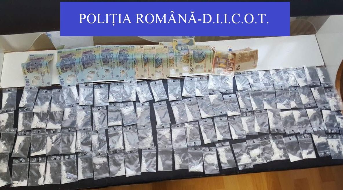 FOTO | Acţiune amplă a DIICOT Cluj! Şase bărbaţi din Cluj au fost arestaţi pentru trafic de droguri