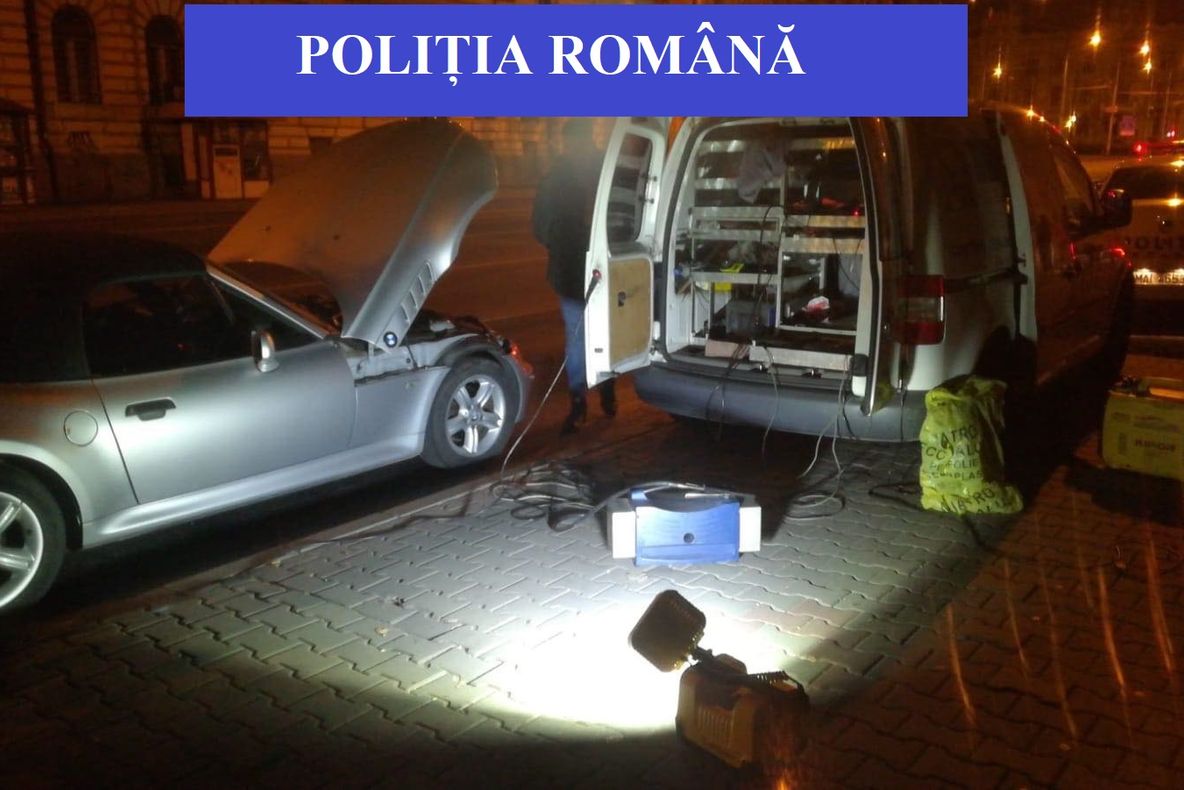 FOTO | Acţiune a poliţiştilor pentru prevenirea accidentelor rutiere