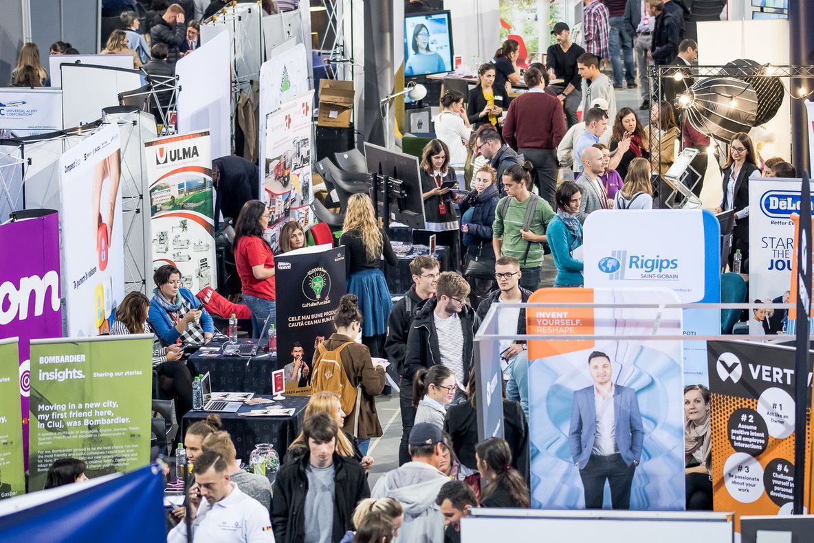 FOTO | Peste 2000 de locuri de muncă au fost disponibile la Târgul de Cariere Cluj