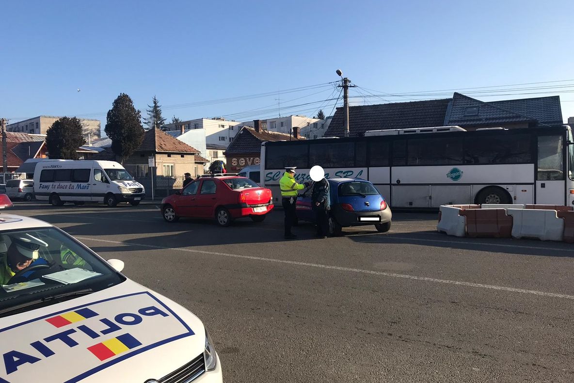 Acţiune a poliţiştilor din Gherla pentru prevenirea accidentelor rutiere