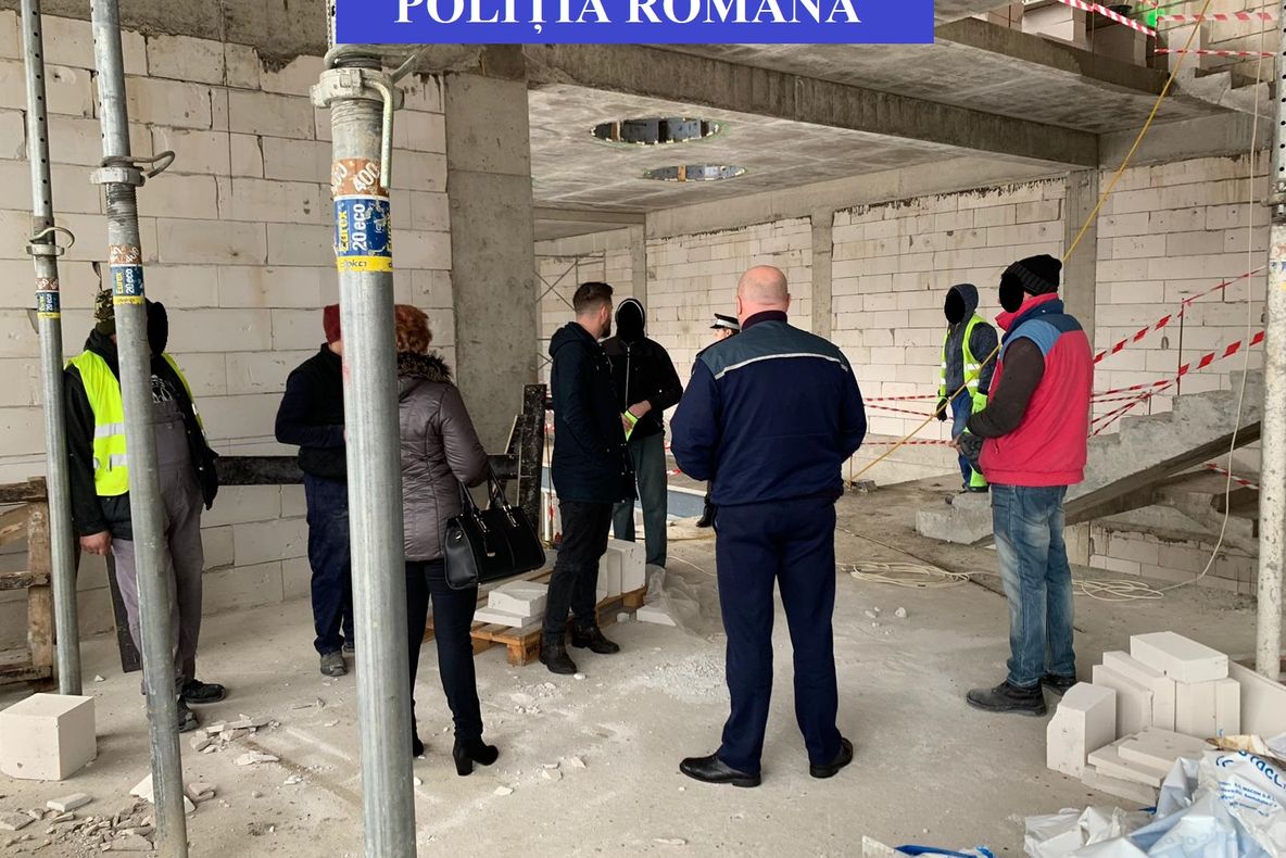 FOTO | Acţiune a poliţiştilor pe şantierele din Cluj-Napoca