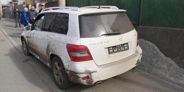 FOTO | Patru minori au furat trei maşini de lux din Cluj! Aceştia le-au condus, după care le-au abandonat