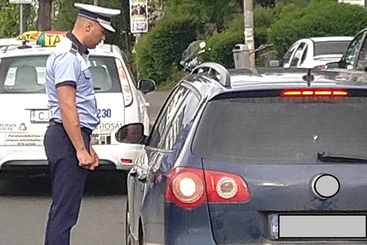FOTO | 75 de şoferi au rămas fără permise în urma unei ample acţiuni în judeţul Cluj