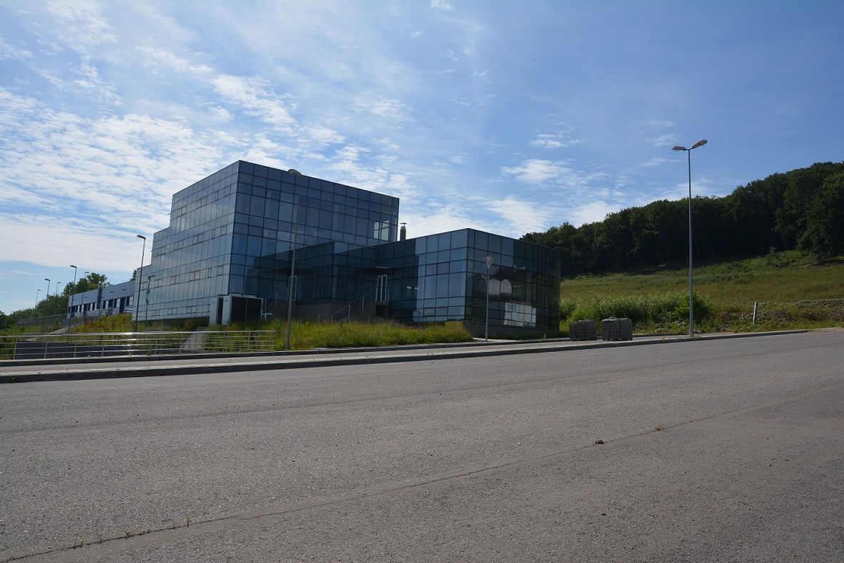 Noile imobile construite în cadrul proiectului european de extindere a Parcului Industrial Tetarom I au fost recepţionate