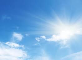 Vremea se încălzește în weekend, dar ploile nu contenesc