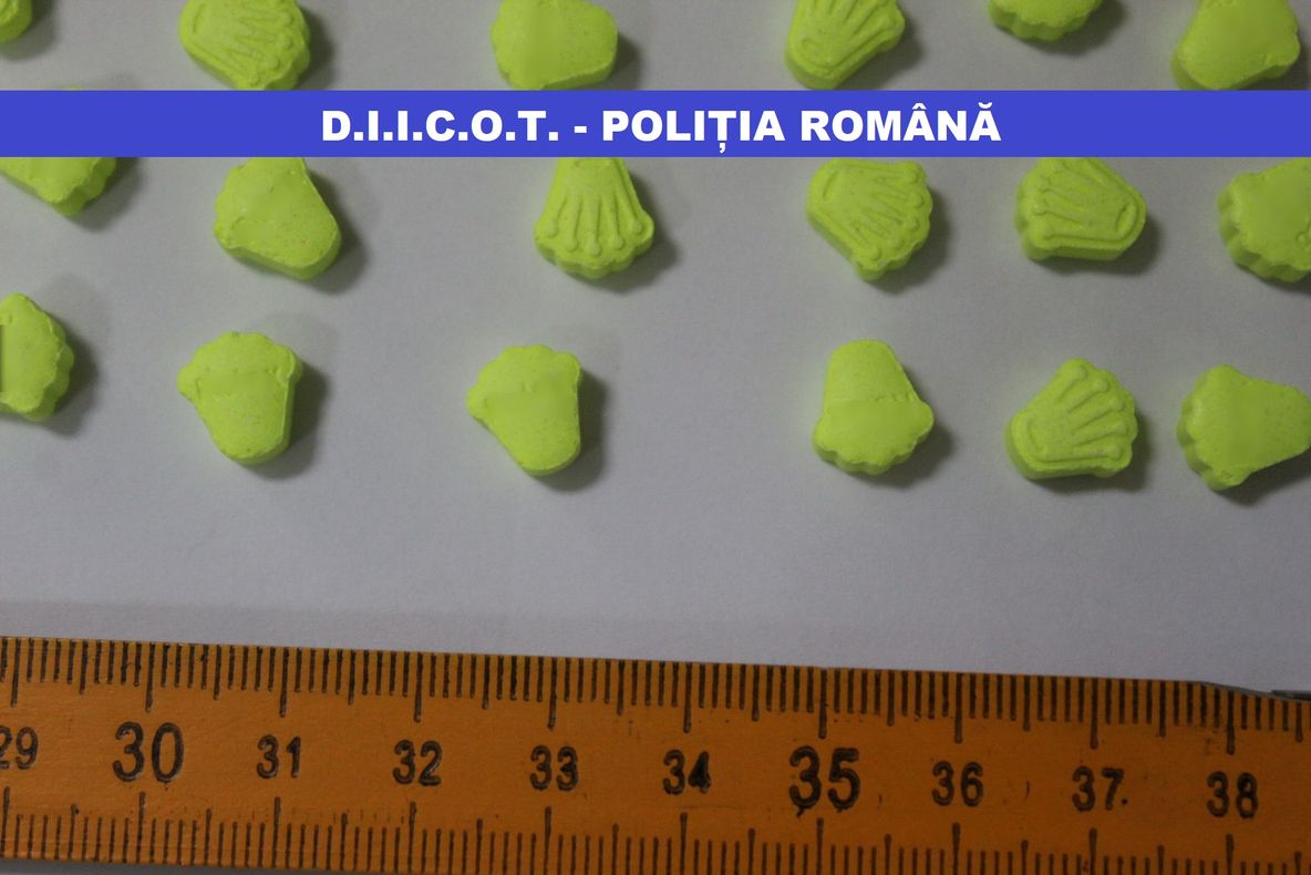 Acţiune a poliţiştilor la Electric Castle! Peste 700 de şoferi au fost testaţi cu aparatele etilotest și de detectare a substanțelor stupefiante (FOTO)