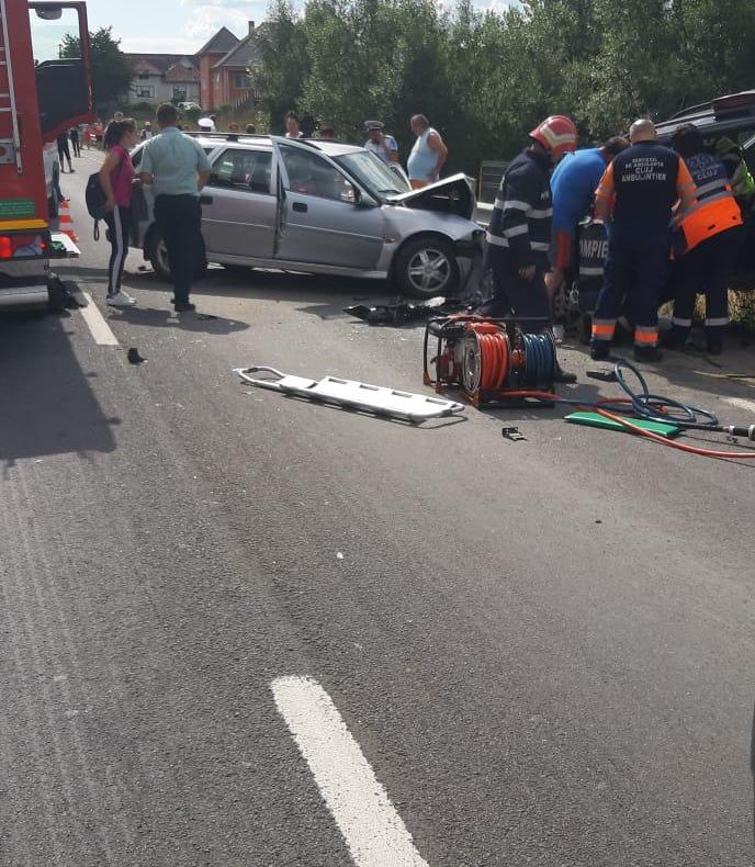 FOTO | Şofer din Cluj implicat într-un grav accident în judeţul Bistriţa-Năsăud