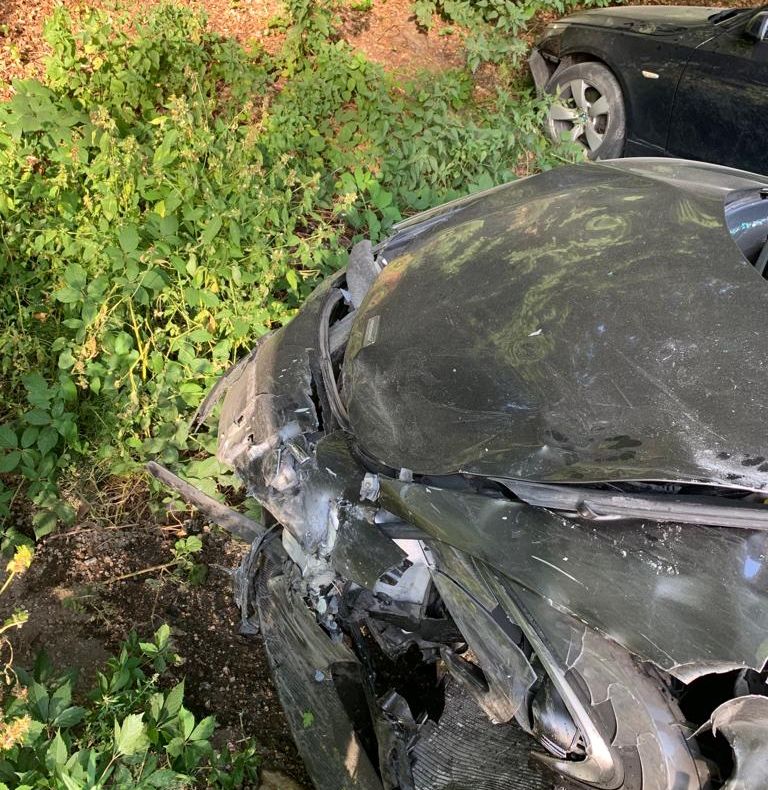 Accident cu trei maşini în Făget! Un bolid distrus (FOTO)