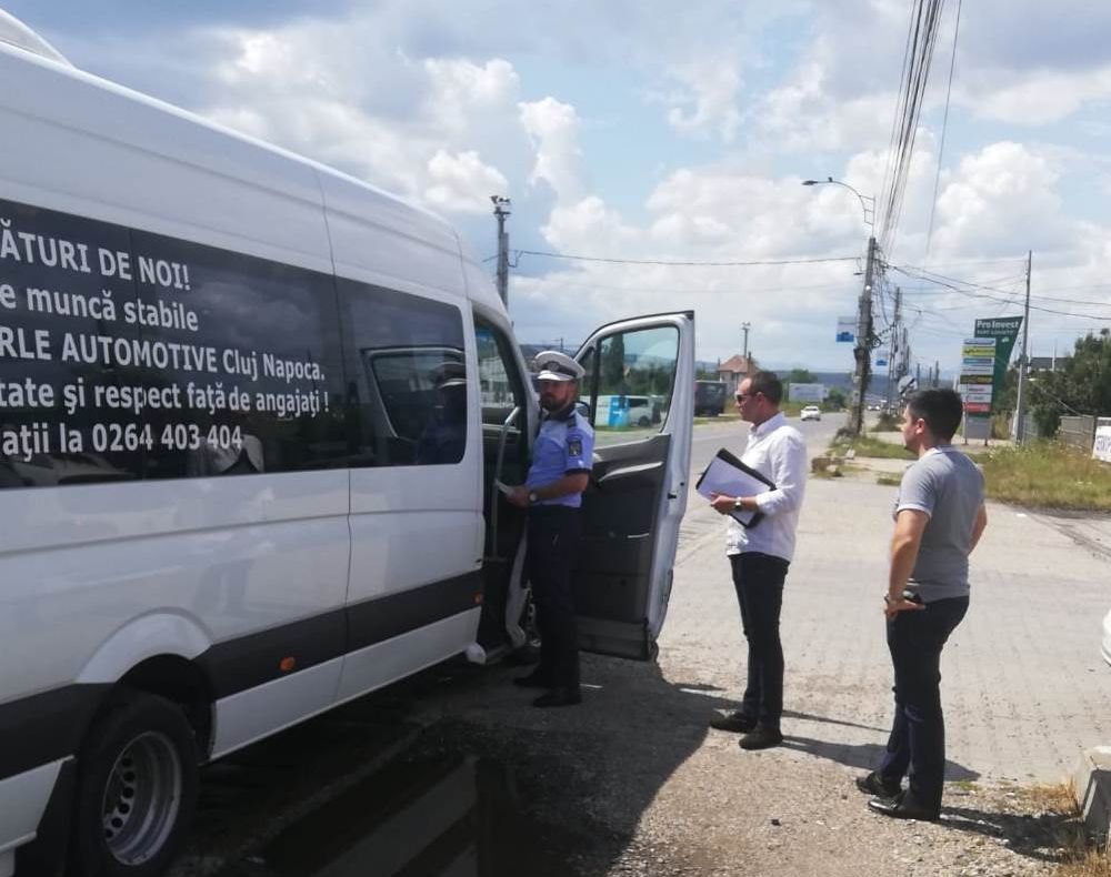 “Piraţii rutieri” luaţi în vizor de poliţişti! Aproape 900 de amenzi într-o singură săptămână