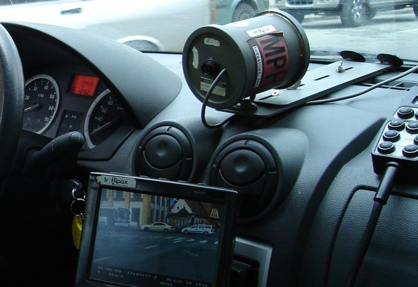 Radare fixe şi camere video la Cluj-Napoca, pentru a disciplina şoferii vitezomani