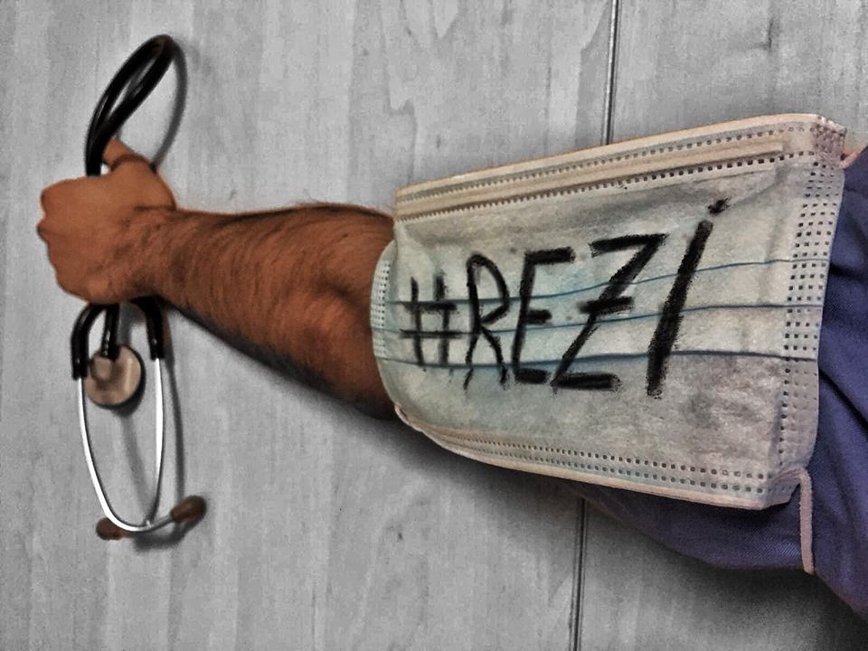 Clujul protestează pentru Rezidenţiat! Absolvenţii de la Medicină ies în stradă