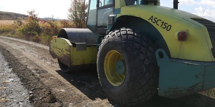 Lucrări pe sectorul de drum dintre localitatea Moldovenești și limita cu județul Alba