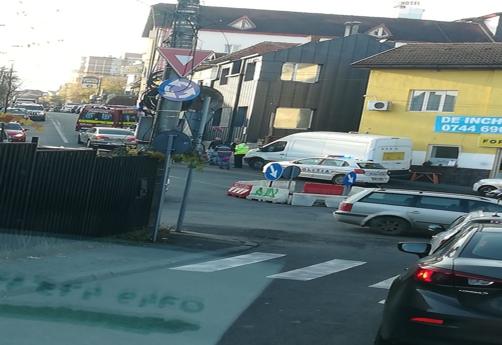 FOTO | Copil de 10 ani lovit de maşină! Minorul circula pe o trotinetă electrică