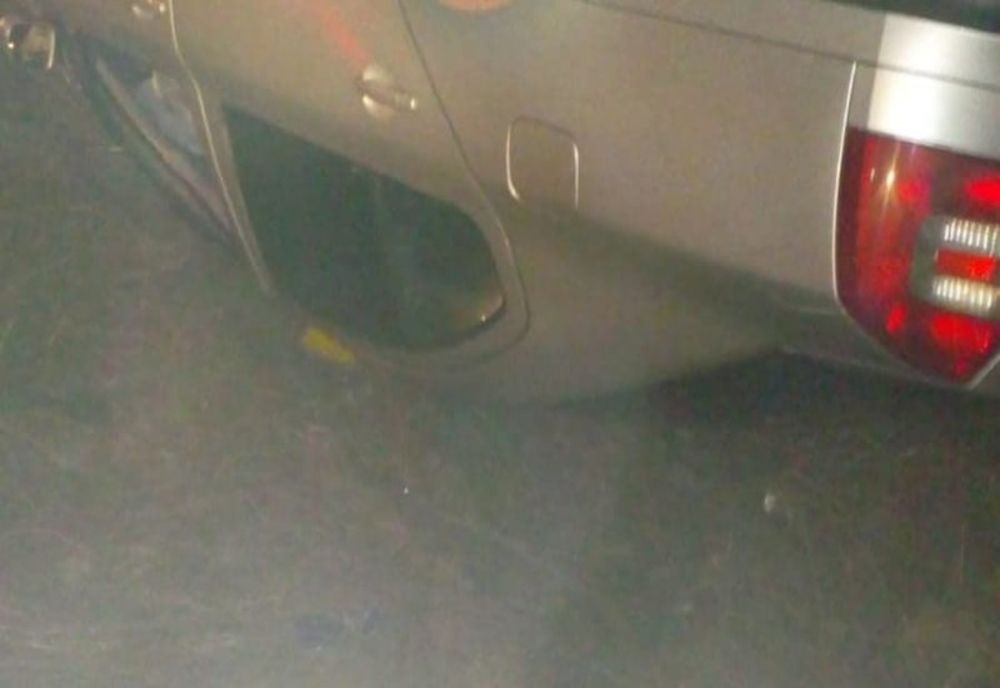 FOTO | Accident în Fizeşu Gherlii! Doi tineri s-au răsturnat cu maşina 