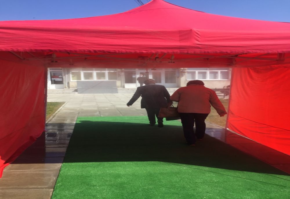 FOTO | Tunel de dezinfecție la Dej 