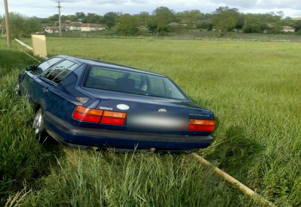 FOTO | Accident în judeţul Cluj! Cei doi "şoferi" implicaţi nu au permise de conducere