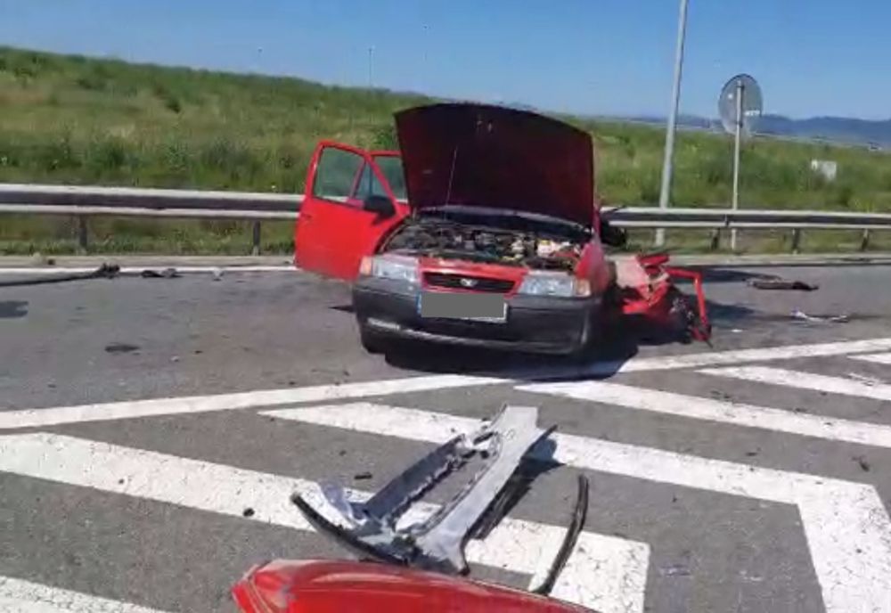 FOTO | Accident mortal pe Autostrada A3! A fost solicitat elicopterul SMURD