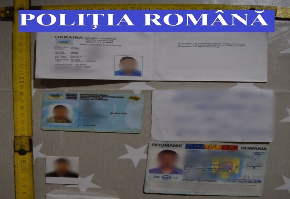 Percheziţii în Cluj la persoane bănuite de obţinerea şi procurarea de documente false