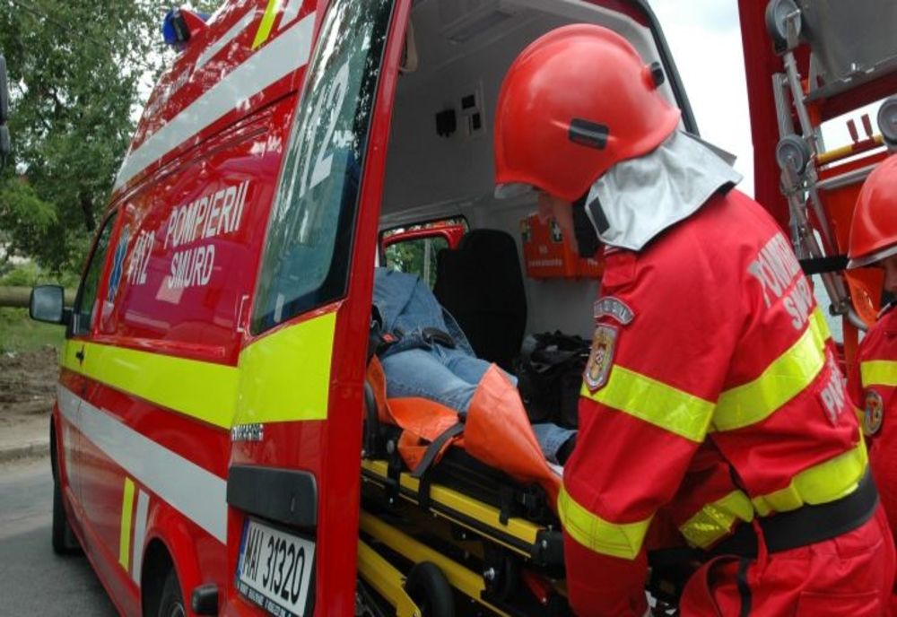 Adolescent din comuna Uriu, lovit pe DJ 171 de un autoturism condus de un dejean! Băiatul a fost transportat la spital