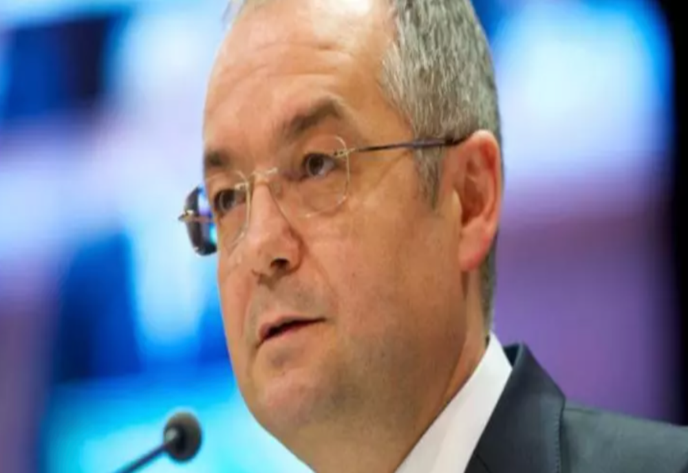 Emil Boc, propunere revolutionara in administratia publica din Romania. Are sustinerea premierului Cîțu