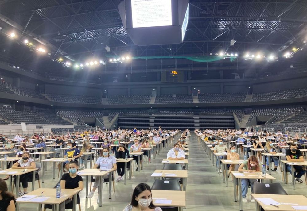 S-au afișat rezultatele la examenul de admitere la UMF „Iuliu Haţieganu”