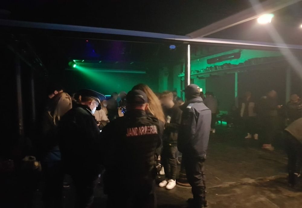 Administratorul unui club din Cluj amendat vineri şi sâmbătă pentru organizarea de petreceri private (FOTO)