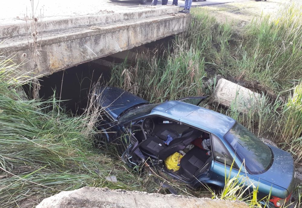 Accident în Mărtinești! Două persoane din Alba, la spital