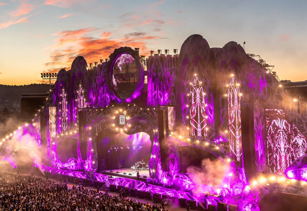 Studiu privind percepțiile și atitudinea clujenilor în raport cu festivalul Untold, realizat de cercetători UBB