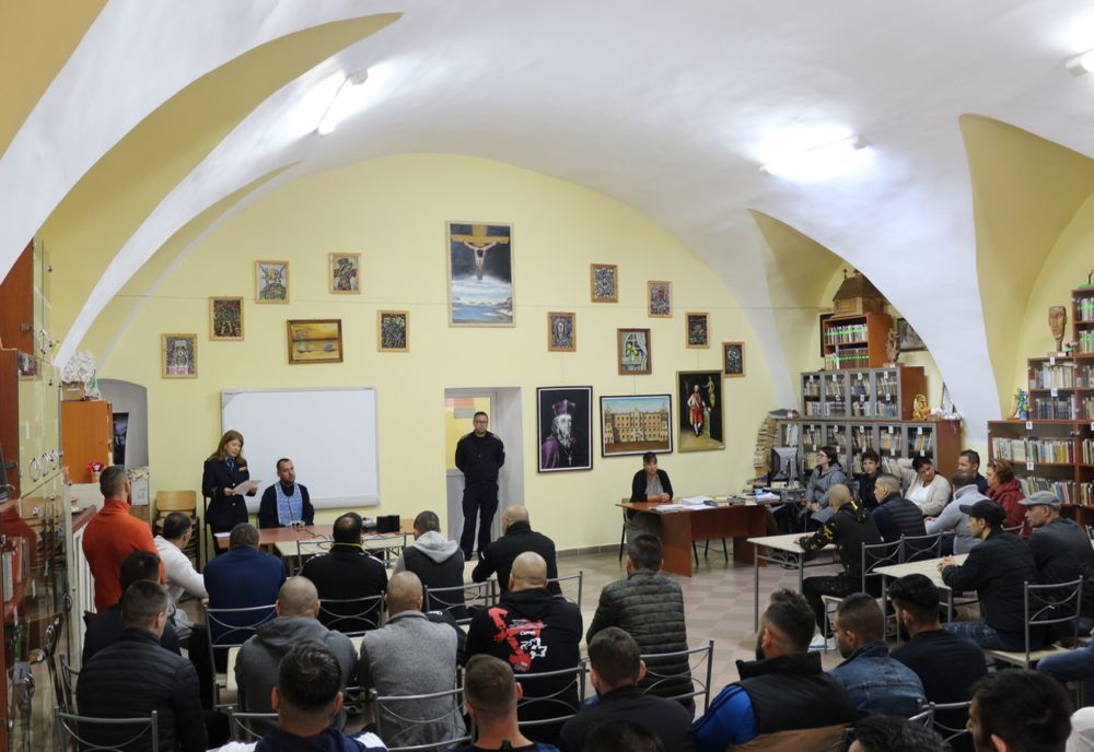 A început şcoala şi la Penitenciarul Gherla | Sunt înscrise 60 de persoane