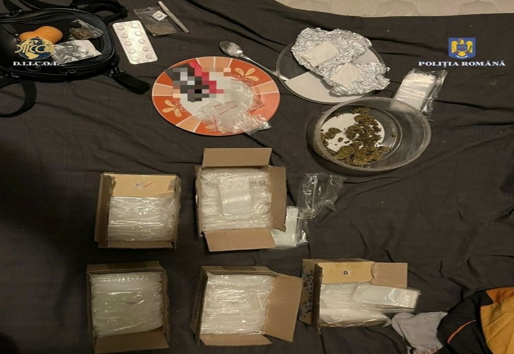 Percheziţie în Cluj-Napoca! Un bărbat de 43 de ani este cercetat pentru trafic de droguri